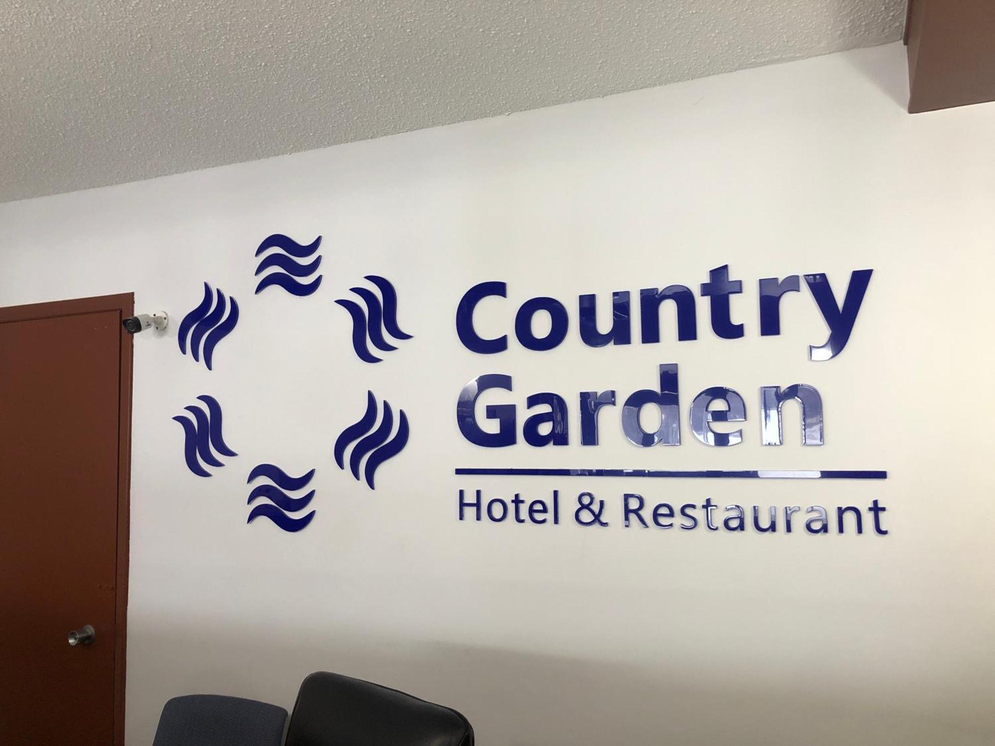 Country Garden Inn & Restaurant Smoky Lake Екстер'єр фото