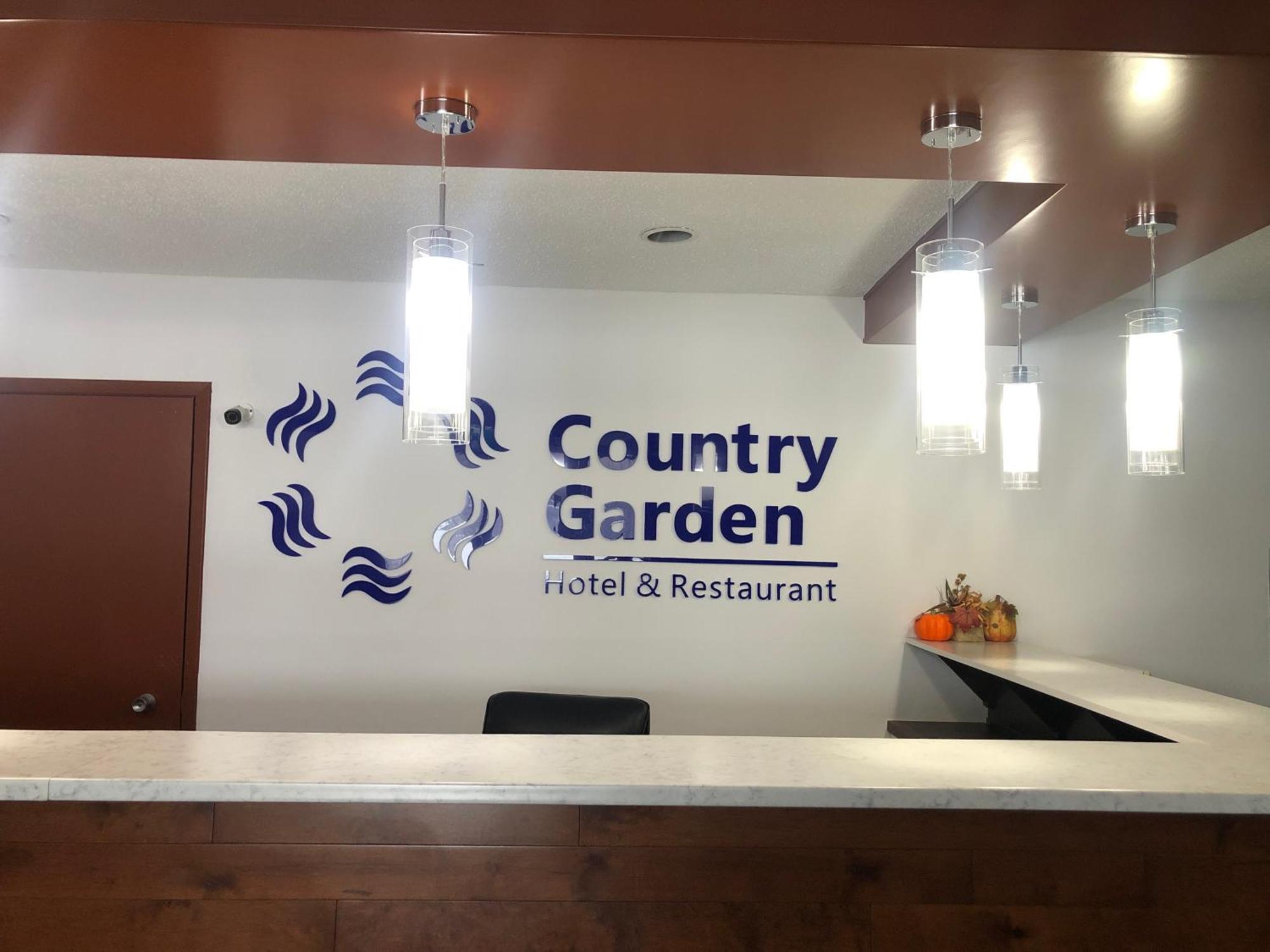Country Garden Inn & Restaurant Smoky Lake Екстер'єр фото
